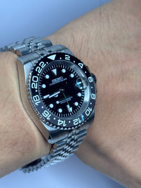 SEIKO MOD GMT MASTER II “BRUCE WAYNE"