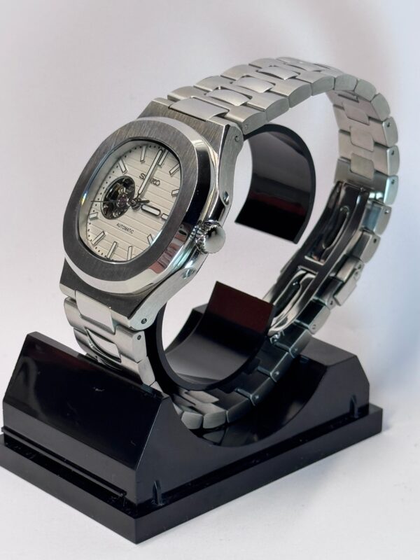 SEIKO MOD NAUTILUS "WHITE OPENHEART"