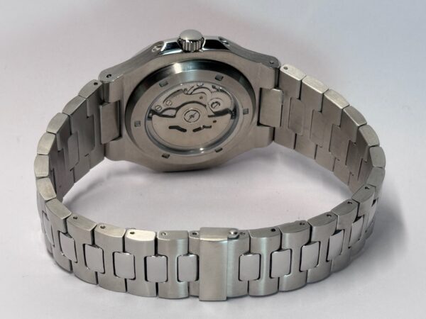 SEIKO MOD NAUTILUS "WHITE OPENHEART"