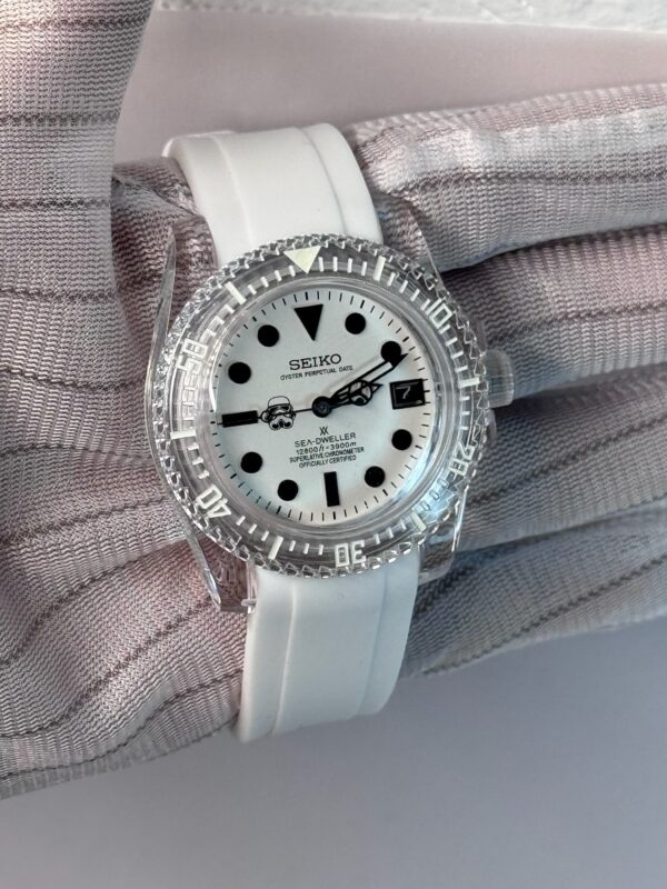 SEIKO MOD "TRANSPARENT STAR WARS WHITE"