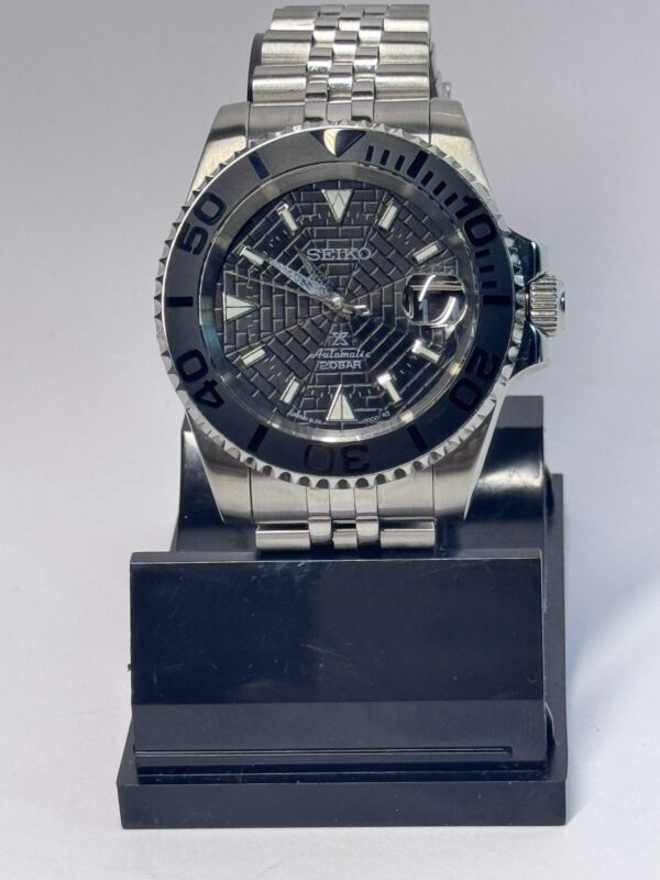 SEIKO MOD "SPIDER BLACK”