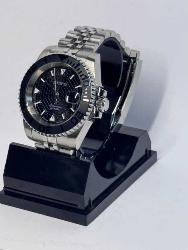 SEIKO MOD "SPIDER BLACK”