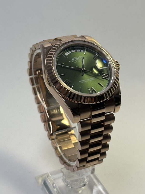 SEIKO MOD DAYDATE "GREEN OLIVE " ROSE GOLD