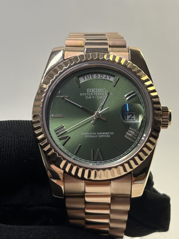 SEIKO MOD DAYDATE "GREEN OLIVE " ROSE GOLD