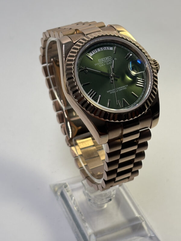 SEIKO MOD DAYDATE "GREEN OLIVE " ROSE GOLD